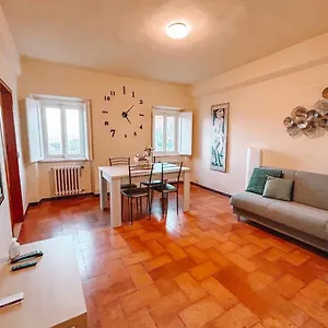 Apartment Attico Il Magnifico, Volterra